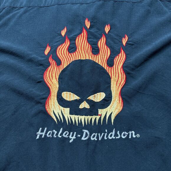 Harley Davidson Shirt Mens XL Black‎ Willie G Flaming Skull Embroidered Rayon - Picture 10 of 10